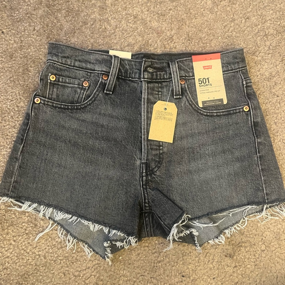 NEW Levi’s 501 Shorts